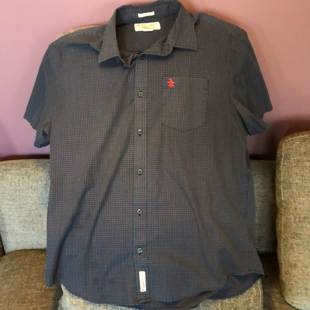 Short sleeve button down